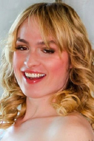 Photo of Blake Lovely from the Latest Netflix gallery