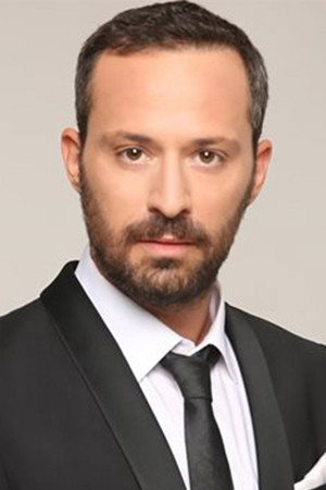 Paris Thomopoulos photo