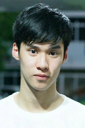 Peemapol Panichtamrong photo