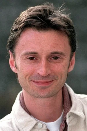 Photo of Robert Carlyle from the Latest Netflix gallery