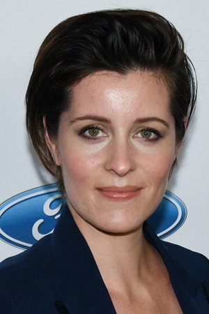 Photo of Gianna Toboni from the Latest Netflix gallery