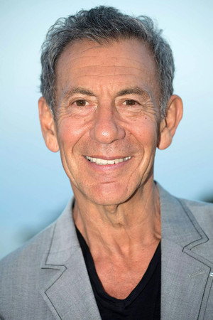 Photo of François Feldman from the Latest Netflix gallery