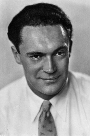 Photo of Gustav Diessl from the Latest Netflix gallery