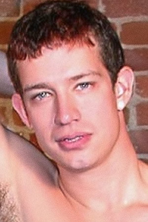 Photo of Elliot Tyler from the Latest Netflix gallery
