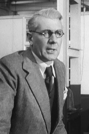 Michael Redgrave photo