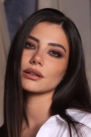 Carolina Carvalho photo