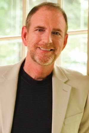 Photo of Tim Russell from the Latest Netflix gallery