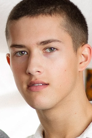 Photo of Sean Ford from the Latest Netflix gallery