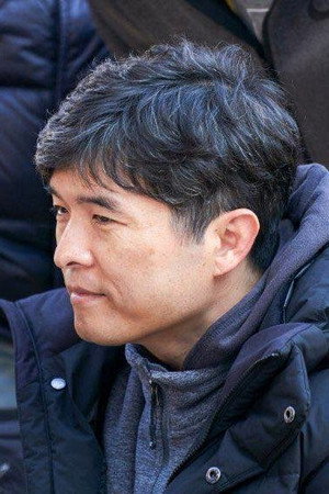 Photo of Lee Seok-geun from the Latest Netflix gallery