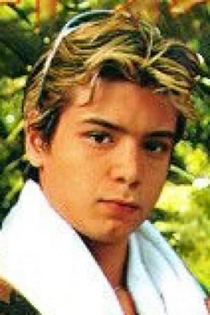 Photo of Felipe Vilhena from the Latest Netflix gallery