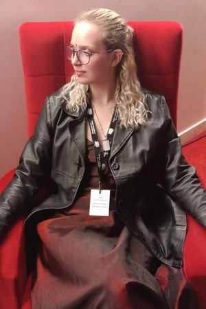 Photo of Madeleine Dutreuil from the Latest Netflix gallery