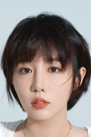 Photo of Li Xinran from the Latest Netflix gallery