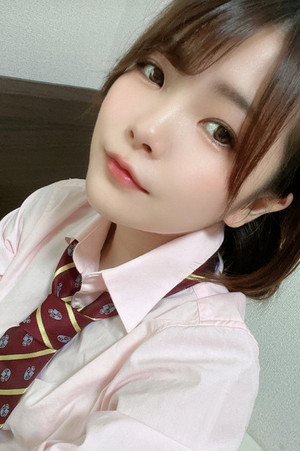 Photo of 唯月つくし from the Latest Netflix gallery