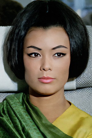 Photo of Seyna Seyn from the Latest Netflix gallery