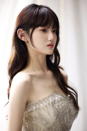 Photo of Jin Tianruyi from the Latest Netflix gallery
