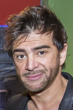 Photo of Sagvan Tofi from the Latest Netflix gallery