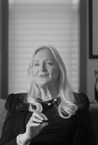 Movie poster for Lynda Hamilton: The Art of Listening (2019)