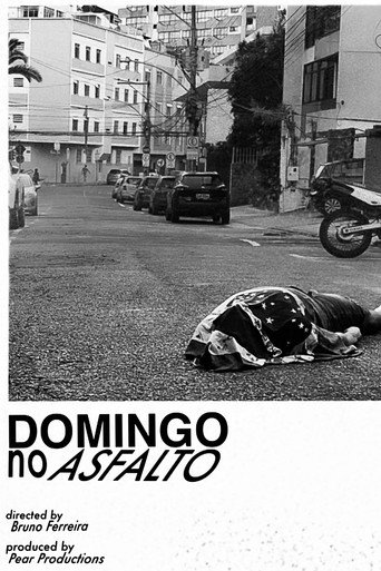 Movie poster for Domingo no Asfalto (2021)
