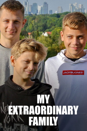 Movie poster for Meine alles außer gewöhnliche Familie (2021)