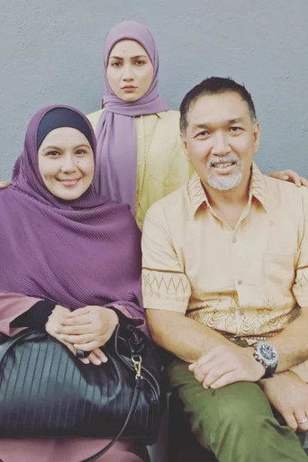 Movie poster for Seutas Tasbih Daripada Madu (2022)