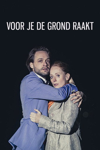 Movie poster for Voor je de grond raakt (2014)