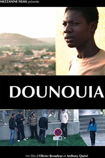 Movie poster for Dounouia, la vie (2010)
