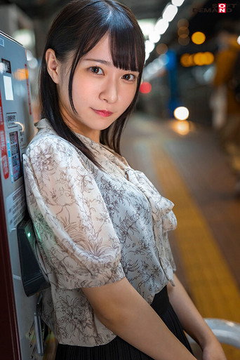 Movie poster for 元アイドル在籍デートCLUB『Low-Teens』制服美少女に門限までナメられて甘やかされて犯●れまくる痴女デートプラン 円井萌華 (2022)