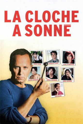 La cloche a sonné poster
