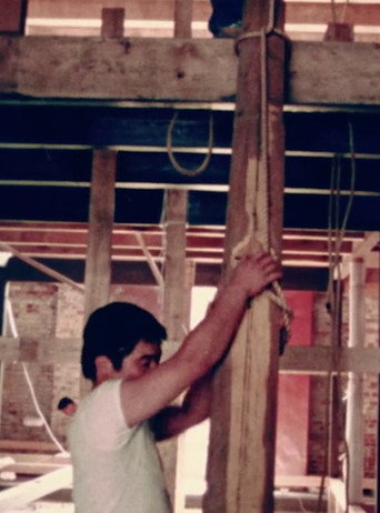 Movie poster for Rebuilding an Old Japanese House (1981)