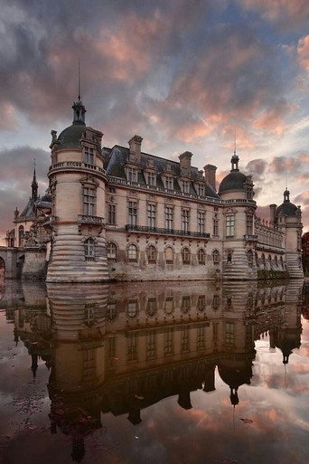 Movie poster for Les Secrets du château de Chantilly (2019)