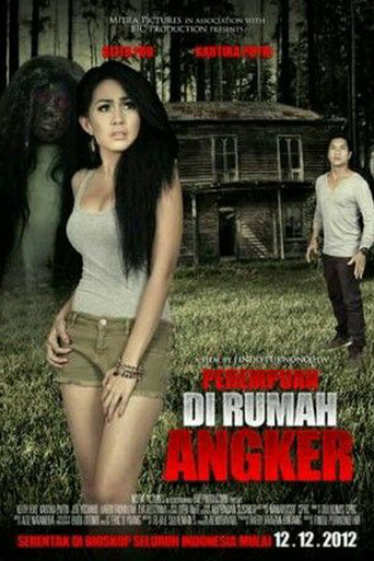 Perempuan di Rumah Angker poster