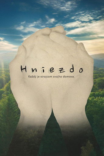 Hniezdo poster