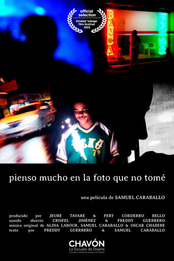 Movie poster for Pienso mucho en la foto que no tomé (2022)