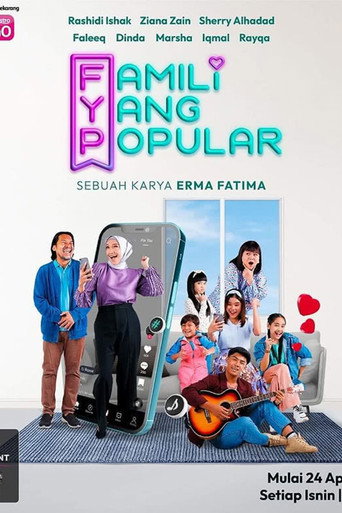 Movie poster for Famili Yang Popular (2023)