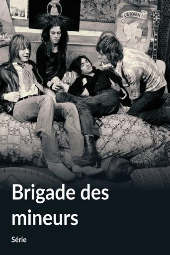 Series poster for Brigade des mineurs (1977)