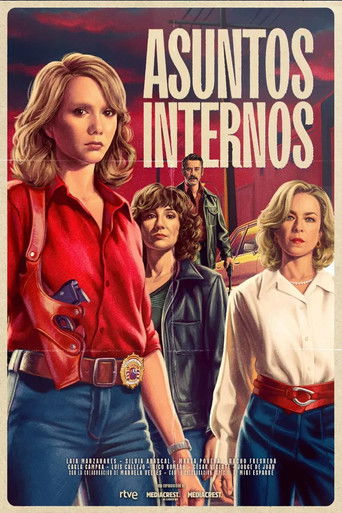 Asuntos internos poster