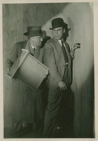 Movie poster for Tystnadens hus (1933)