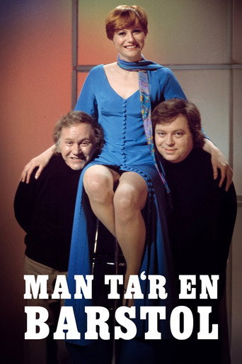 Movie poster for Man tager en barstol ... (1975)