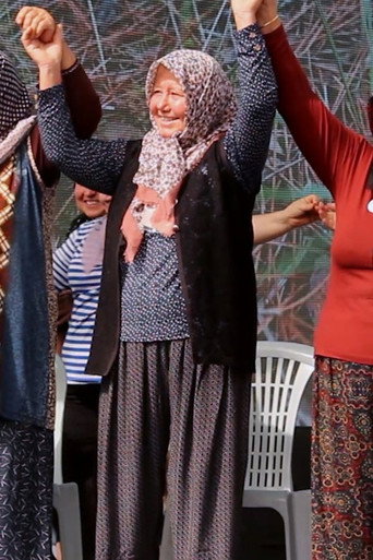 Movie poster for Elibirlik: Yırcalı Kadınlar