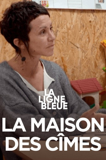 Movie poster for La maison des cîmes (2021)