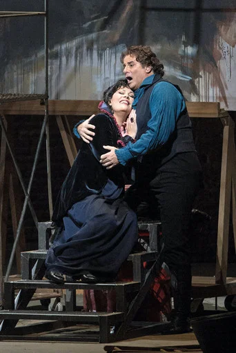 Movie poster for The Metropolitan Opera: Tosca (2013)