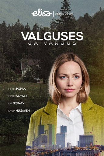 Valguses ja varjus poster