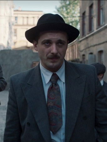 Król: Pierwsza scena poster