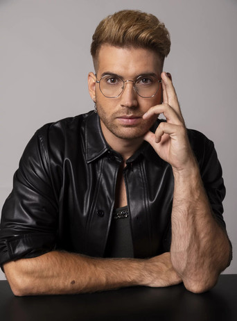 Őszinte leszek - Talkshow Osváth Zsolttal poster