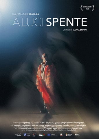 Movie poster for A luci spente (2025)