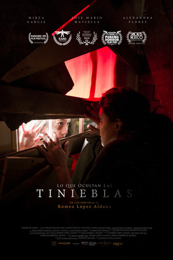 Movie poster for Lo Que Ocultan Las Tinieblas (2019)