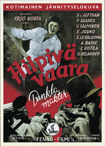 Hiipivä vaara poster