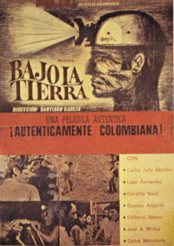 Bajo la tierra poster
