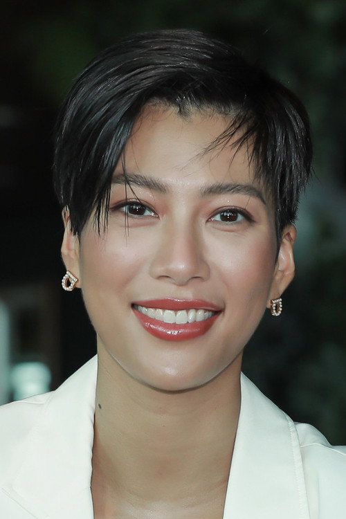 Molly Chiang profile