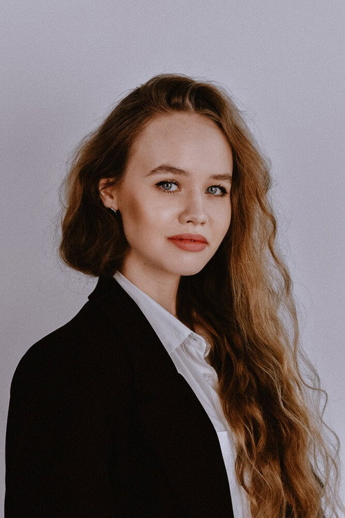 Photo of Yuliia Vyshniakova, Acting